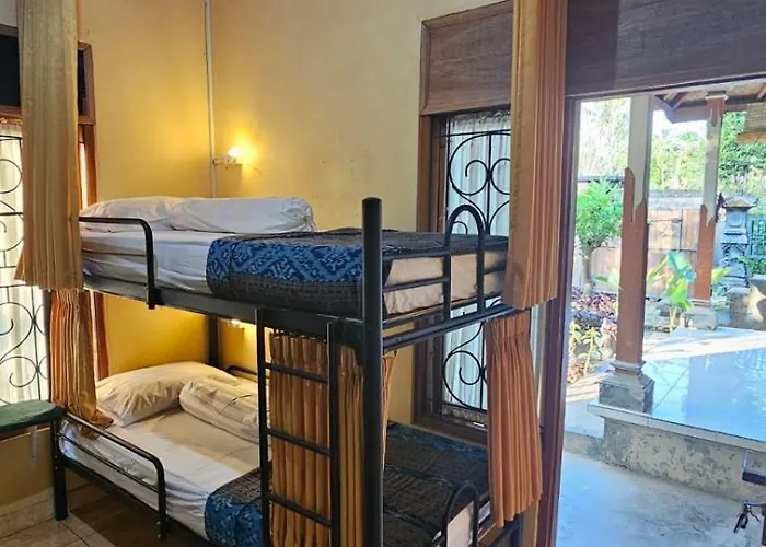 Auberge de jeunesse Lovina Mai Family